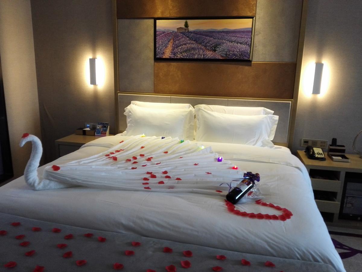 Lavande Hotel Foshan Yiwu Commodities City Extérieur photo