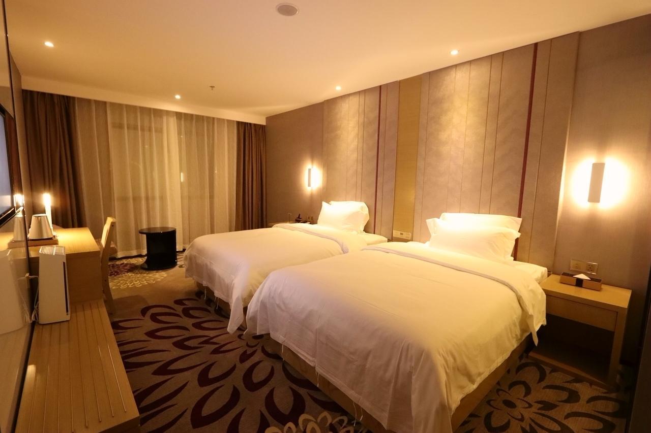 Lavande Hotel Foshan Yiwu Commodities City Extérieur photo