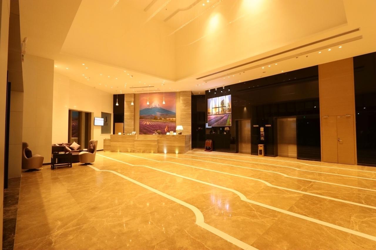 Lavande Hotel Foshan Yiwu Commodities City Extérieur photo